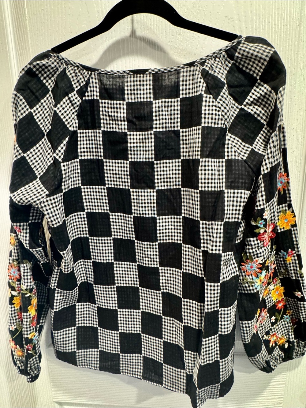 NWT Savanna Jane Medium Gingham Floral Embroidered Boho Blouse - Picture 5 of 5